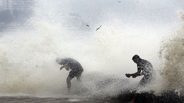 熱帶氣旋“奧奇”在印度造成近40人死亡 約120人受傷 - 俄羅斯衛星通訊社