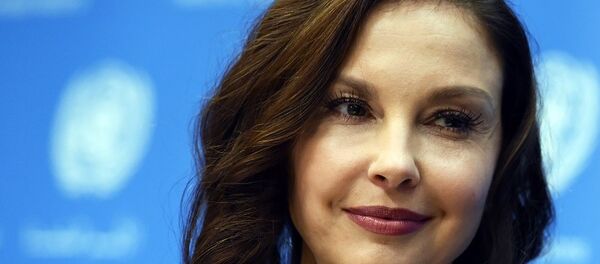 揭露性骚扰的女性被评为《时代》周刊年度风云人物 揭露性骚扰的女性被评为《时代》周刊年度风云人物 - 俄罗斯卫星通讯社