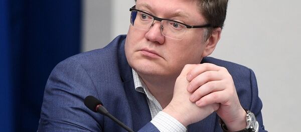 安德烈·伊薩耶夫 - 俄羅斯衛星通訊社