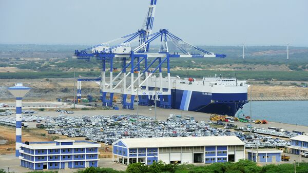 斯里蘭卡的漢班托特港 - 俄羅斯衛星通訊社