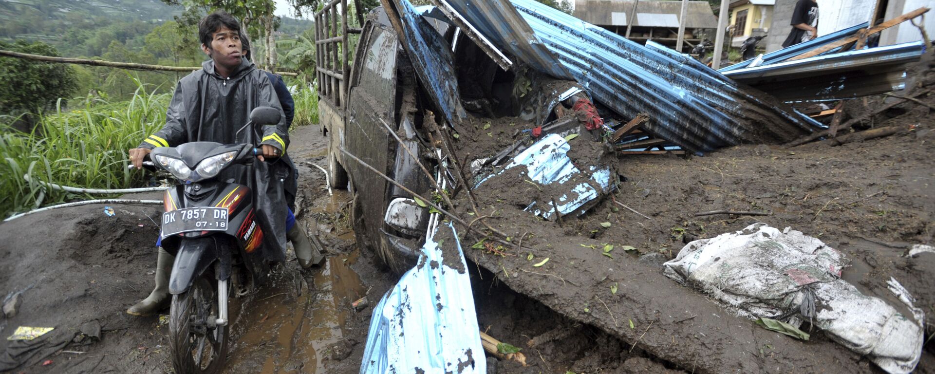 印尼山體滑坡 - 俄羅斯衛星通訊社, 1920, 28.01.2026
