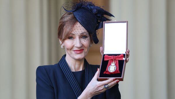 英國女作家羅琳獲名譽勳位 - 俄羅斯衛星通訊社