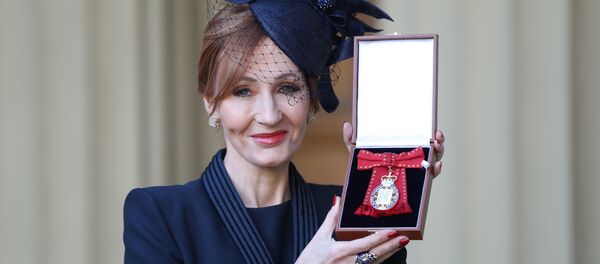 英國女作家羅琳獲名譽勳位 - 俄羅斯衛星通訊社