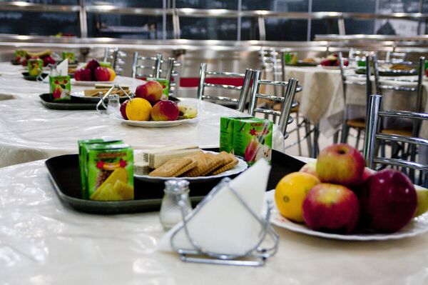  午餐菜谱 - 俄罗斯卫星通讯社