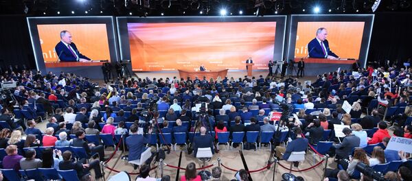 克宫：普京为准备年度大型记者会工作到深夜 - 俄罗斯卫星通讯社