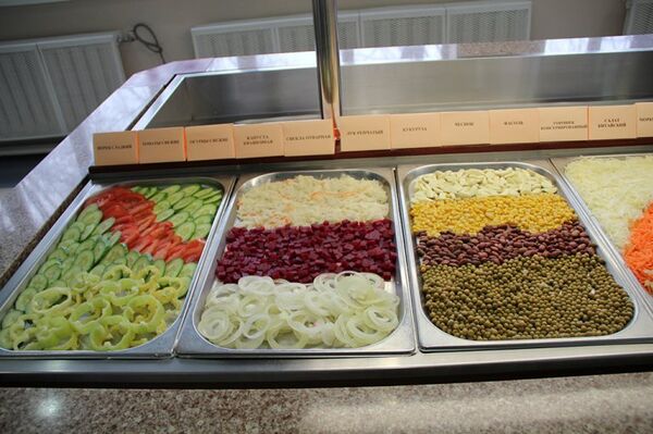 午餐菜餚可選多多 午餐菜餚可選多多 - 俄羅斯衛星通訊社