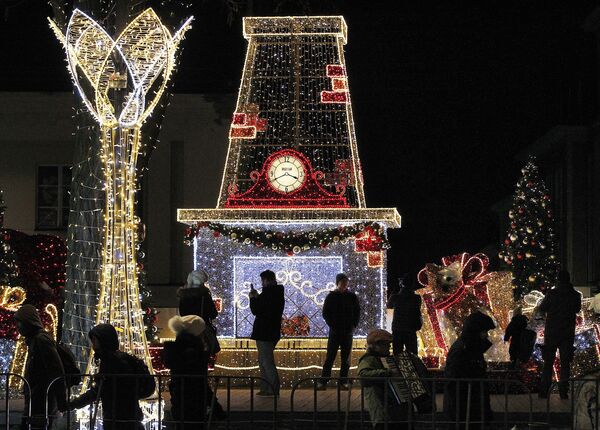 波蘭聖誕彩燈 - 俄羅斯衛星通訊社
