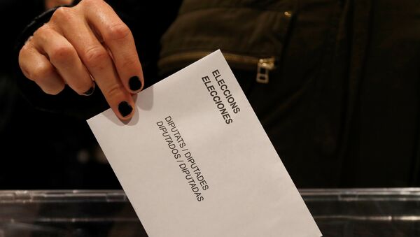西班牙加区议会提前举行选举 投票活动已开始 - 俄罗斯卫星通讯社