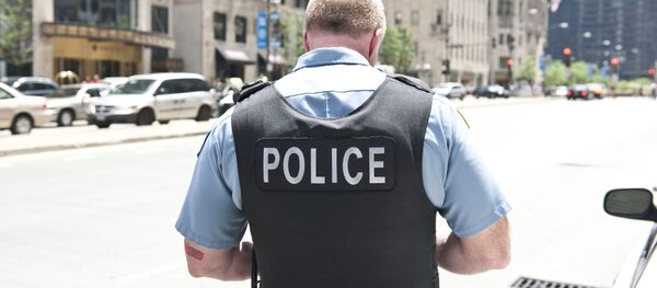 Офицер американской полиции - 俄罗斯卫星通讯社