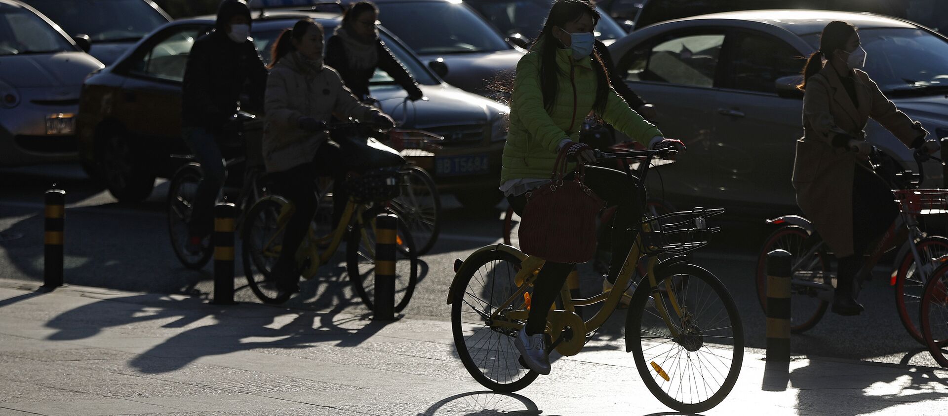 北京共享单车目前活跃度低于50% 将进行减量调控 - 俄罗斯卫星通讯社, 1920, 23.05.2018