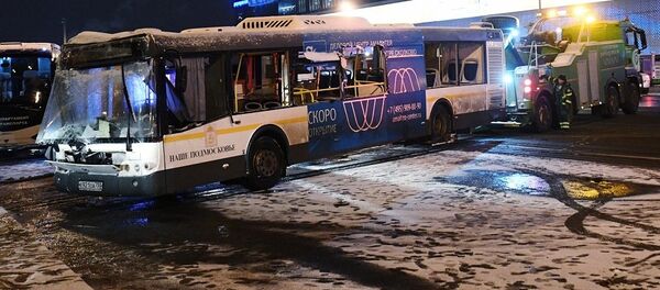 俄偵委:衝入地下通道公交車司機稱剎車失靈 俄偵委:衝入地下通道公交車司機稱剎車失靈 - 俄羅斯衛星通訊社