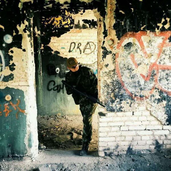 在2016年,龙队参加了俄罗斯的第11届Wargame的国际性比赛,队伍来自美国、英国、德国、意大利、法国、巴西、以色列等国,赛场纵横7公里左右,提供BTR、BTB、T72坦克装甲车。 在2016年,龙队参加了俄罗斯的第11届Wargame的国际性比赛,队伍来自美国、英国、德国、意大利、法国、巴西、以色列等国,赛场纵横7公里左右,提供BTR、BTB、T72坦克装甲车。 - 俄罗斯卫星通讯社