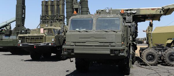 Зенитно-ракетный комплекс С-400 Триумф - 俄罗斯卫星通讯社