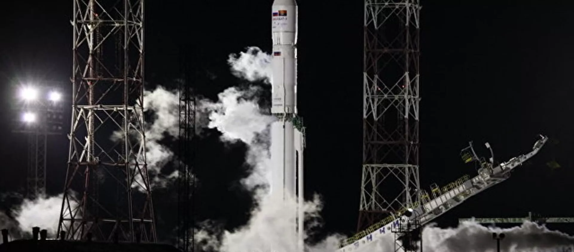 美國制裁導致俄羅斯幫助安哥拉製造衛星的進度受阻 - 俄羅斯衛星通訊社, 1920, 15.06.2021