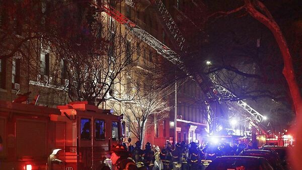 Пожар в Нью-Йорке - 俄罗斯卫星通讯社