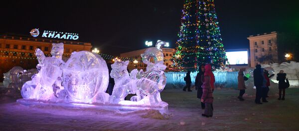 Новогодняя елка в центре Хабаровска - 俄罗斯卫星通讯社