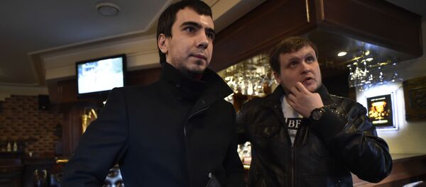 弗拉基米尔·库兹涅佐夫和阿列克谢·斯托利亚罗夫 - 俄罗斯卫星通讯社