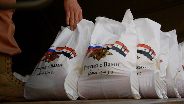 俄軍人為敘兒童送去新年禮物 - 俄羅斯衛星通訊社