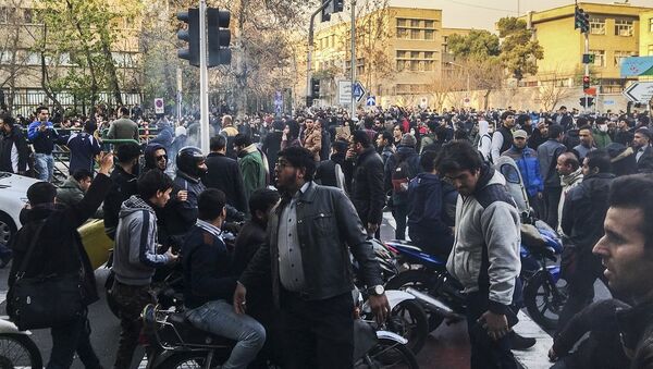 伊朗发生反暴力抗议活动 - 俄罗斯卫星通讯社