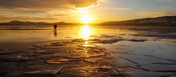 贝加尔湖 贝加尔湖 - 俄罗斯卫星通讯社