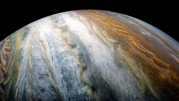 美國“Juno”探測器拍攝下環繞在木星南極的木星雲 - 俄羅斯衛星通訊社