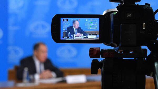 俄外长拉夫罗夫与朝鲜外相李勇浩的会谈在莫斯科开始 - 俄罗斯卫星通讯社