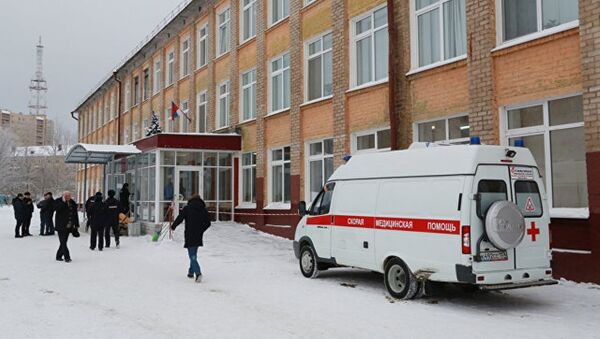 俄彼尔姆学校斗殴事件中受伤小学生目前情况稳定 - 俄罗斯卫星通讯社