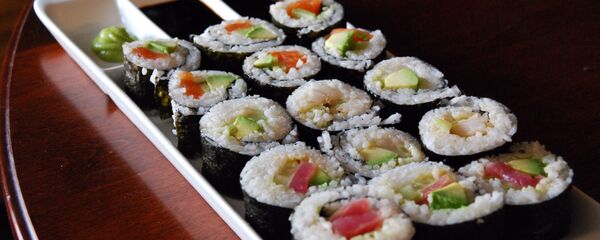 韓國71歲老人吃壽司中毒 前臂被截除 - 俄羅斯衛星通訊社