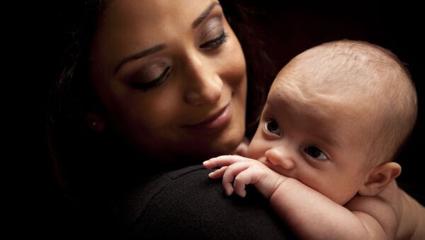 科学家讲述母乳喂养对母亲的新好处 - 俄罗斯卫星通讯社