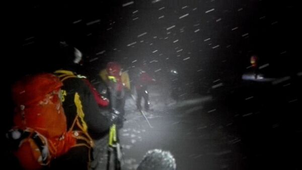 意大利派軍用直升機疏散雪崩危險區賓館旅客 - 俄羅斯衛星通訊社