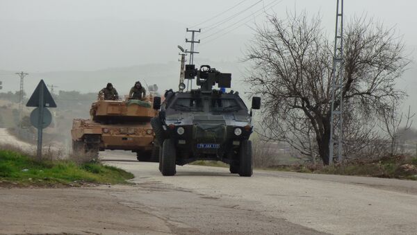 土耳其国防部长：土美军人为在叙利亚曼比季联合巡逻做准备 - 俄罗斯卫星通讯社