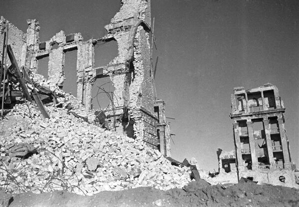 斯大林格勒巷戰中被摧毀的建築，1942年 - 俄羅斯衛星通訊社