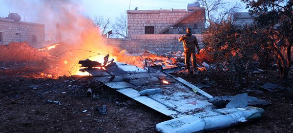 据俄国防部消息,俄军的一架苏-25飞机在叙利亚伊德利卜省被击落,飞行员丧生 据俄国防部消息,俄军的一架苏-25飞机在叙利亚伊德利卜省被击落,飞行员丧生 - 俄罗斯卫星通讯社