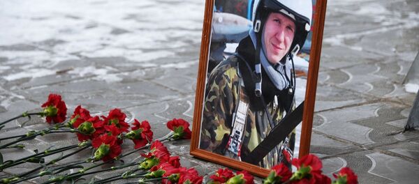 一名前美国军医决定帮助俄殉职军人菲利波夫 一名前美国军医决定帮助俄殉职军人菲利波夫 - 俄罗斯卫星通讯社