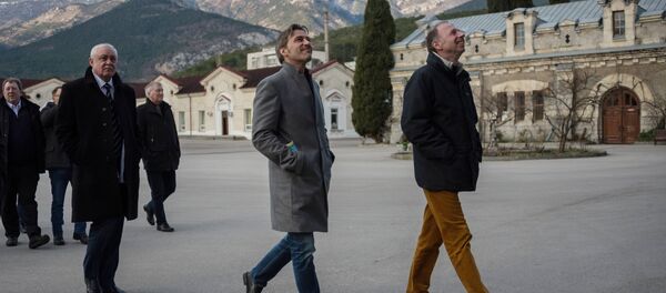 德国议员访问了俄克里米亚共和国 德国议员访问了俄克里米亚共和国 - 俄罗斯卫星通讯社