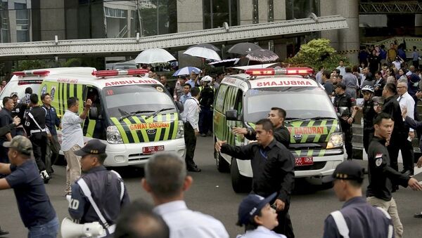 媒體：印尼發生公共汽車交通事故 造成至少27人死亡 - 俄羅斯衛星通訊社