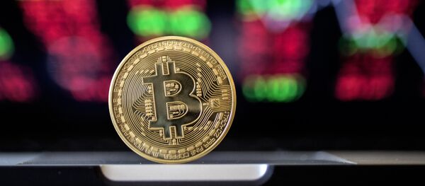 A visual representation of the digital crypto-currency Bitcoin - 俄罗斯卫星通讯社