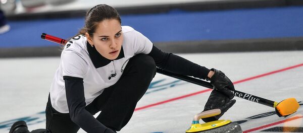 外國粉絲稱佈雷茲加洛娃是史上最美冰壺運動員 - 俄羅斯衛星通訊社