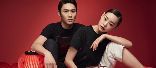 乔治·阿玛尼（Giorgio Armani） - 俄罗斯卫星通讯社