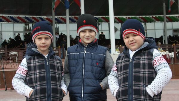 俄羅斯車臣共和國領導人拉姆贊•卡德羅夫的兒子們 - 俄羅斯衛星通訊社