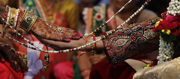 媒体：印度新婚礼物爆炸 夫妻一死一伤 - 俄罗斯卫星通讯社