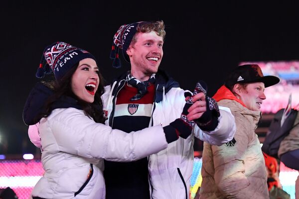 美国运动员在冬奥会闭幕式上 - 俄罗斯卫星通讯社