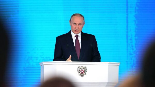 Президент РФ Владимир Путин выступает с ежегодным посланием Федеральному Собранию в ЦВЗ Манеж - 俄羅斯衛星通訊社
