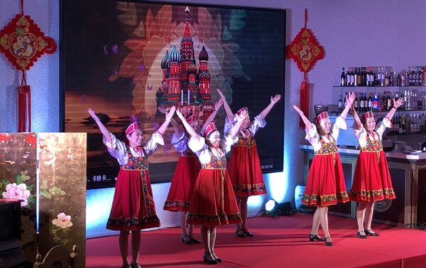 “文化中国▪华星闪耀”莫斯科华星艺术团揭牌晚会圆满举行 - 俄罗斯卫星通讯社