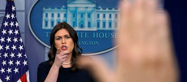 萨拉·桑德斯 - 俄罗斯卫星通讯社