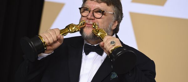 《水形物語》獲得奧斯卡最佳影片獎 - 俄羅斯衛星通訊社