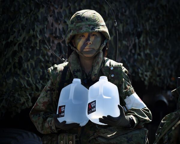 日本女兵 - 俄羅斯衛星通訊社