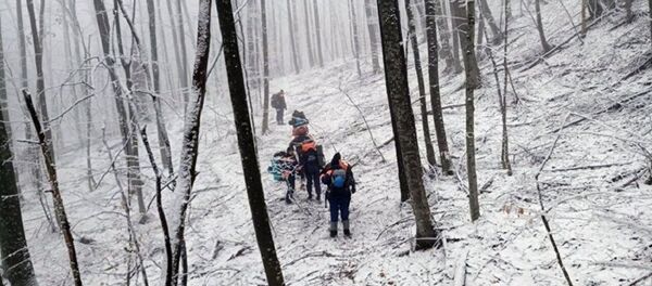 Работа поисково-спасательного отряда ГУ МЧС России по Чеченской республике - 俄罗斯卫星通讯社