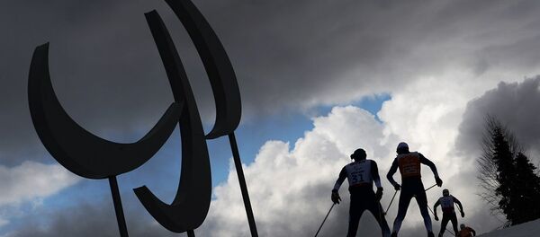 俄冬季兩項運動員雷索夫在平昌殘奧會6公里追逐賽中奪冠 - 俄羅斯衛星通訊社