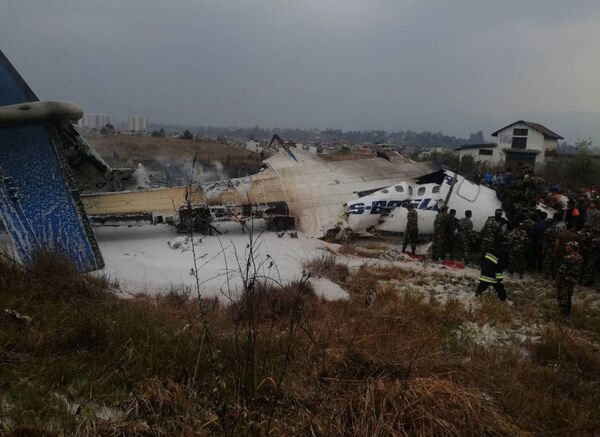 US-Bangla航空公司的飛機在加德滿都機場附近墜毀 - 俄羅斯衛星通訊社